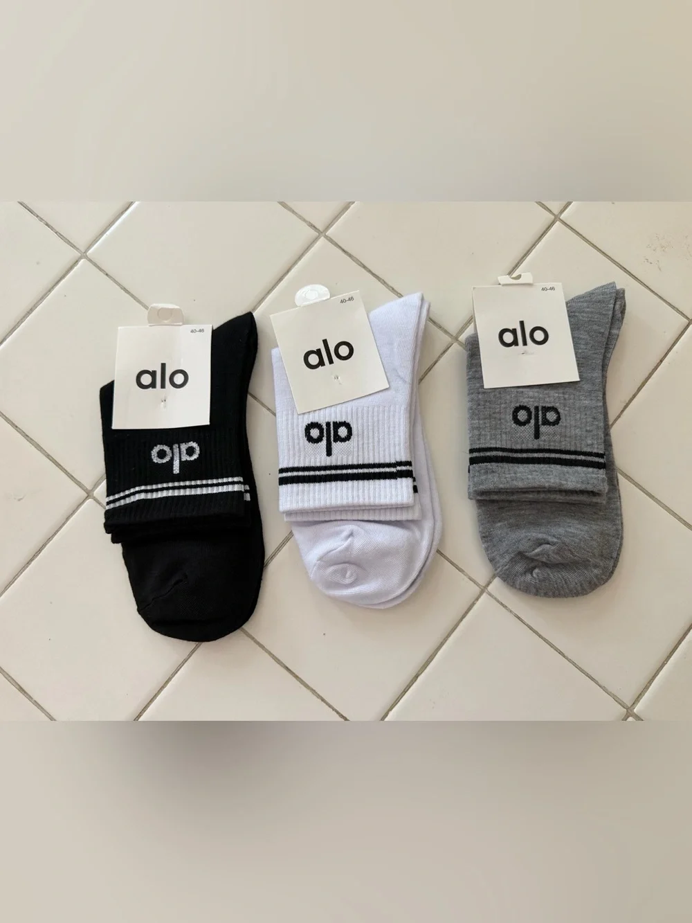 ALO women’s Athletic Crew Socks set bundle holiday travel party casual gifts